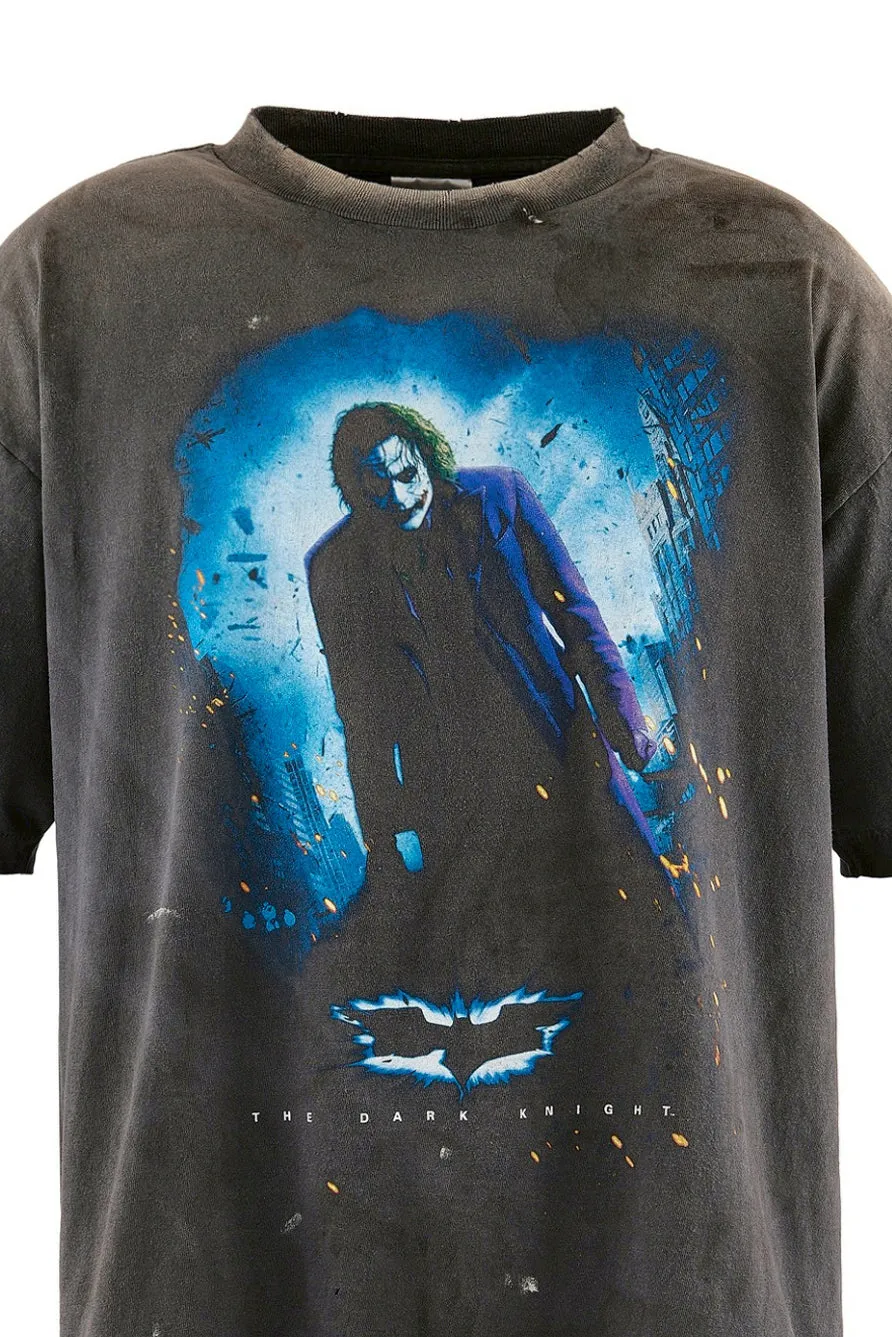 ⚠️This season’s most important Batman-Joker IP collaboration SAINT Mxxxxxx × The Dark Knight BTM_SS TEE /DARKNIGHT/BLK Dark Knight co-branded Joker Dark Knight TEE Washed black S-XL Top-notch printing technology Vector-level replica of the original details Asut ready-made garment dyeing Ma Liu fading Re-washing to make the old Authentic proofing Custom-woven correct main mark Washing mark The difference is shown in the picture and made.
